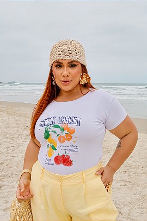 T-SHIRT PLUS SIZE FRUTAS FRESH GARDEN DTF BRANCO XG