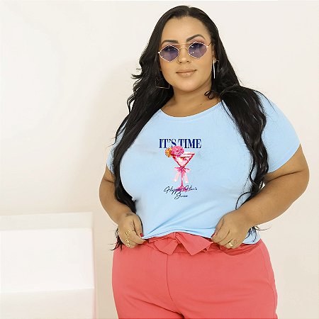 T-SHIRT PLUS SIZE IT'S TIME DRINK DTF AZUL BEBÊ XG