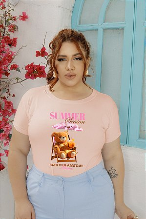 T-SHIRT PLUS SIZE URSO SUMMER SEASON DTF ROSA BEBÊ XG