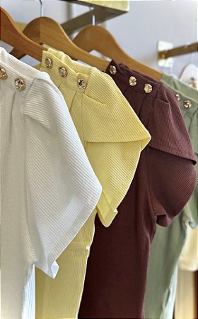 Blusa Canelada Manga Tulipa