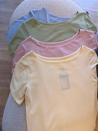 Blusa Canoa Manga Curta