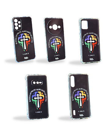 Capinha de celular - No peito eu levo uma cruz