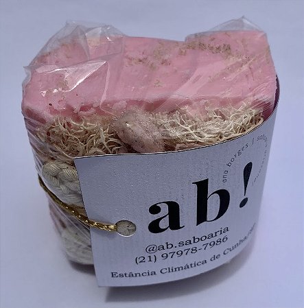 Sabonete com Bucha Vegetal