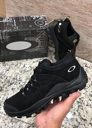 Bota Coturno Oakley