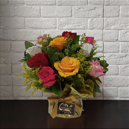 Box Sweet Colorful Roses Celofane