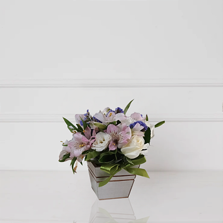 Caixa Lilac Heart - Rosas e Astromélias