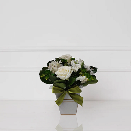 Caixa White Heart - Rosas e Astromélias