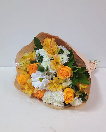 Buquê Verão - Flores do Campo e Rosas