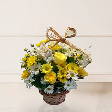 Cesta Yellow Heart - Rosas e Margaridas