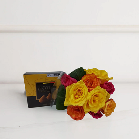 Buquê Vintage - 09 Rosas Coloridas com Chocolates