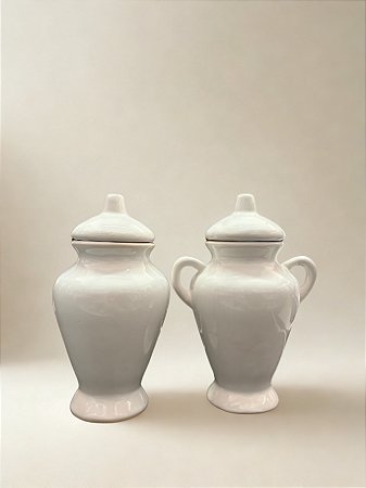 Kit com Duas Quartinhas de Louça Branca c/ e s/ Asa - Pequena