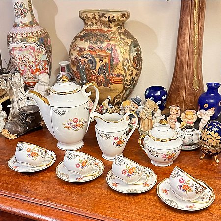 Conjunto para café em porcelana Mauá (1937/1968)