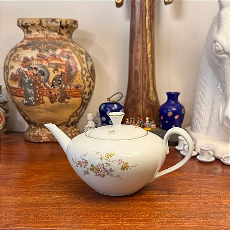 Bule para chá em porcelana Renner