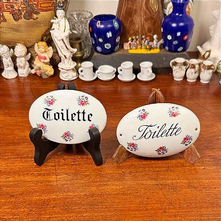Plaquinhas “Toillete” em porcelana