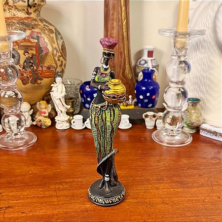 Escultura em resina africana