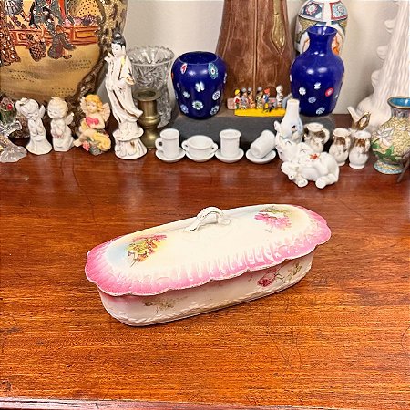 Antiga caixa em porcelana porta escova de dente.