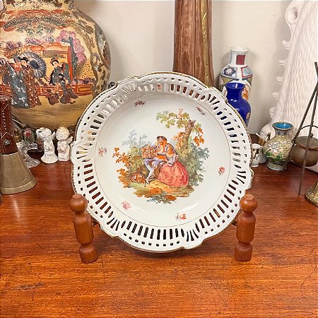 Antigo centro de mesa em porcelana Bavária