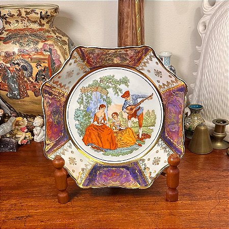 Antiga saladeira em porcelana de Mauá