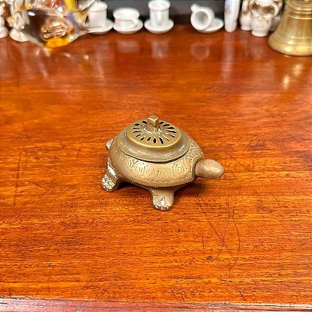 Incensário em bronze "Tartaruga".