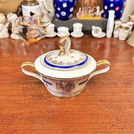 Açucareiro em porcelana Mauá (1937-1968)