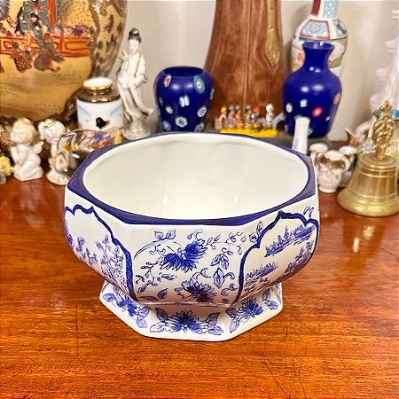 Cachepot em antiga porcelana Teixeira