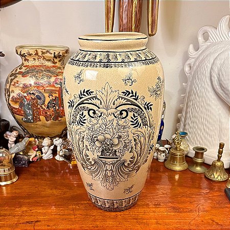 Vaso em porcelana Collezione