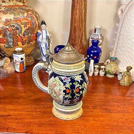 Caneca Ceramarte estilo Tankard.