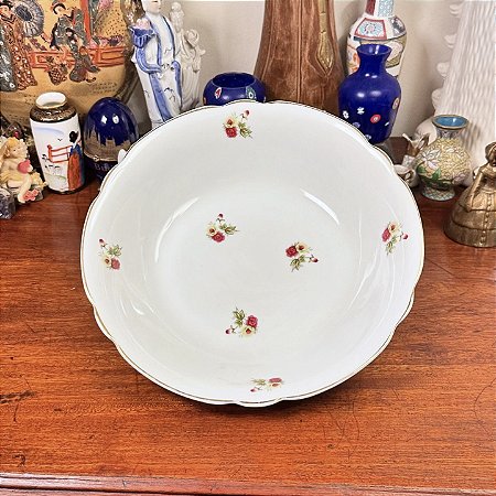 Antiga saladeira em fina porcelana Real