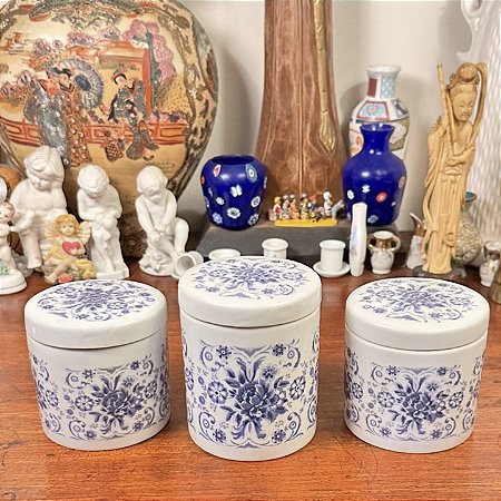 Potiches em porcelana Vera Cruz