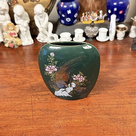 Pequeno vaso em antiga porcelana japonesa MCI