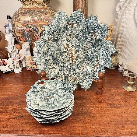 Conjunto antigo de sobremesas em porcelana Mauá