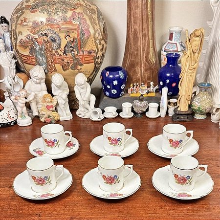 Conjunto de xícaras "cafezinho" Schmidt.