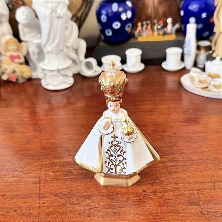 Menino Jesus de Praga porcelana tcheca.