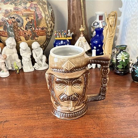 Caneca de chope São José.