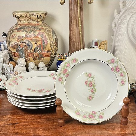 Prato fundo em porcelana Real (cada)