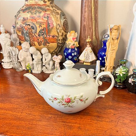 Bule de chá em antiga porcelana Renner