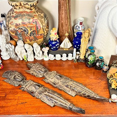 Escultura de parede em madeira de Rama e Sita.
