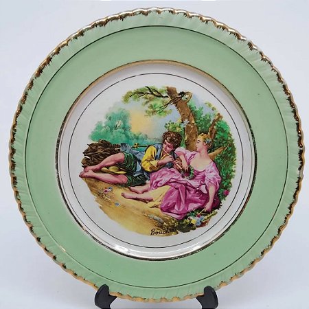 Antigo prato em porcelana Nadir.