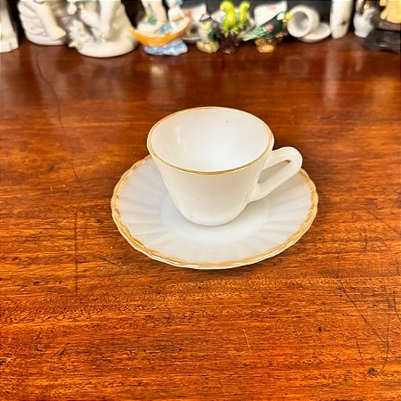 Clássica xícara de café Termo Rey.