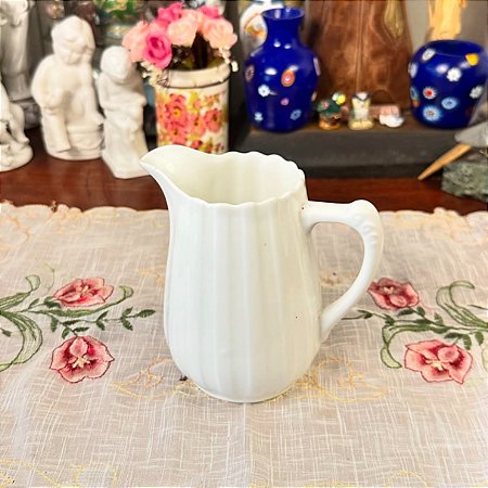 Cremeira em porcelana Real.