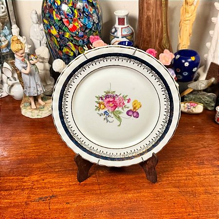 Prato de sobremesa em porcelana Steatita.