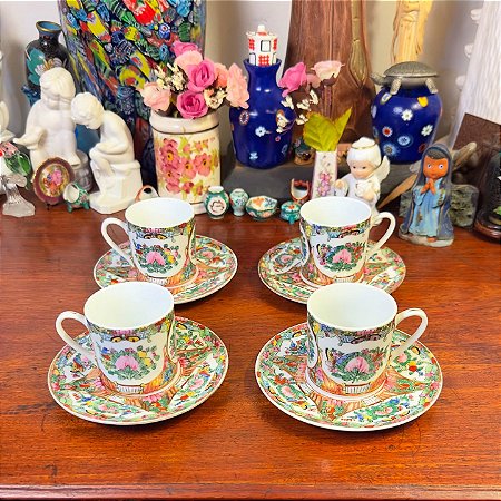 Conjunto 4 xícaras de café, porcelana chinesa.