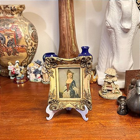 Quadro vitoriano pequeno
