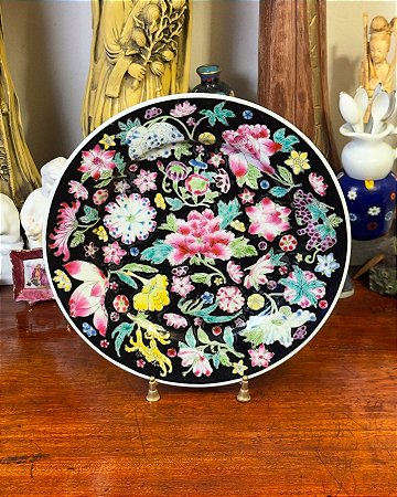 Prato decorativo chinês em porcelana