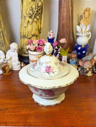 Bombonière em porcelana Bavaria Elfenbein.