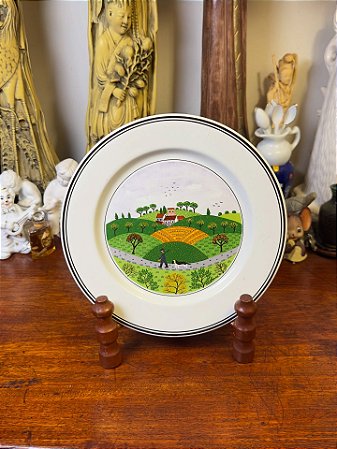 Prato em porcelana Villeroy & Boch.
