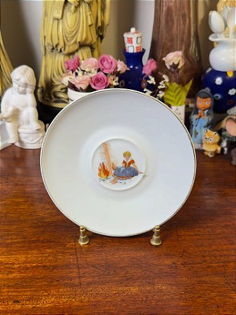 Pires decorativo em porcelana Real.