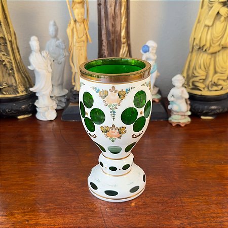 Antiga taça de Cristal Overlay Bohêmia