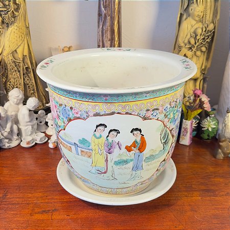 Antigo Cachepot em Porcelana Chinesa.