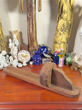 Castiçal de Parede em Madeira